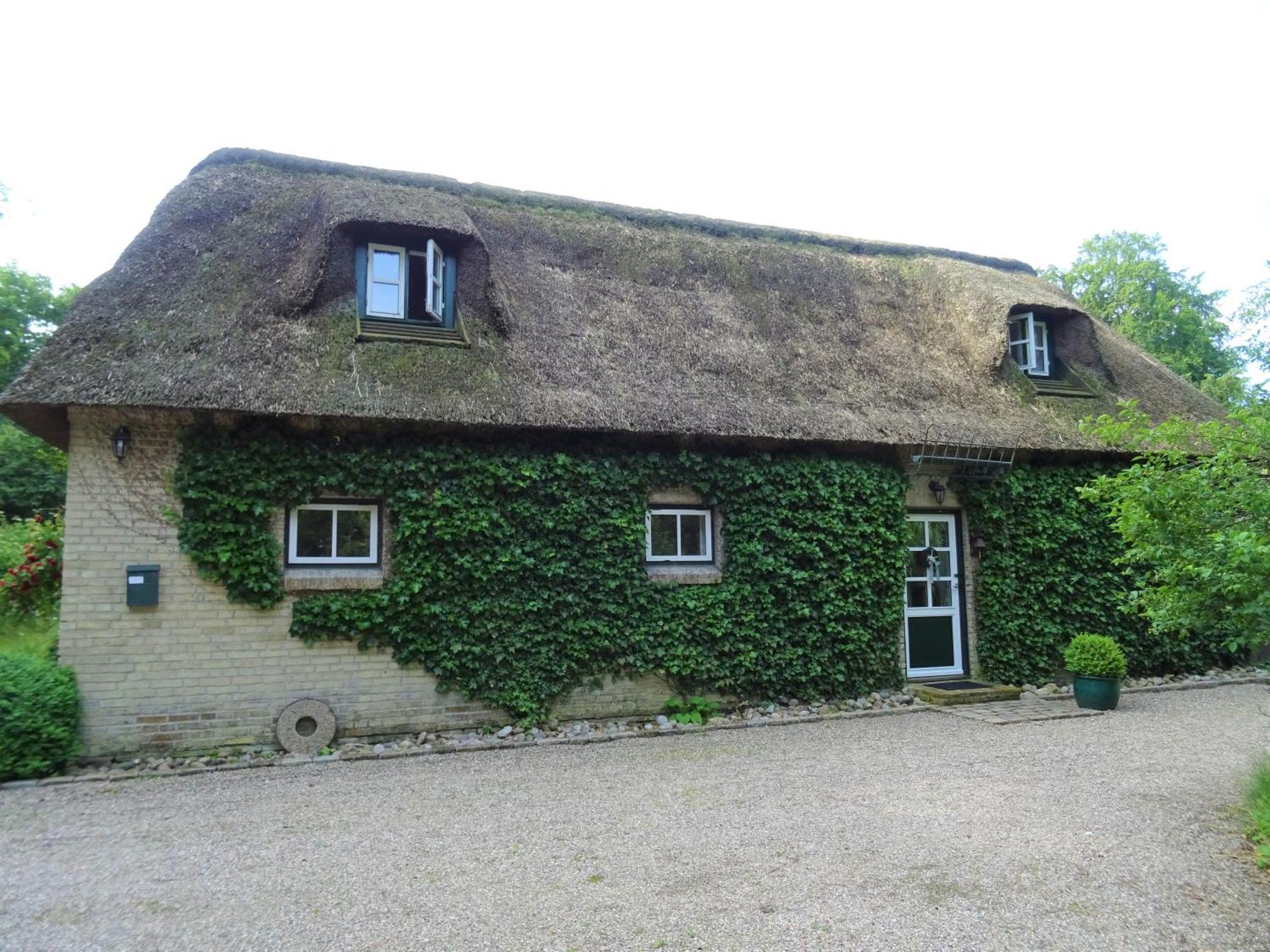 Kleines Reethaus Johannsen - Mit Geschmackvoller Einrichtung Und Tollem Garten Silberstedt Exterior foto